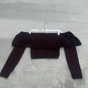 Off-Shoulder Burgundy crop Top fitted sweater with crochet like overlay